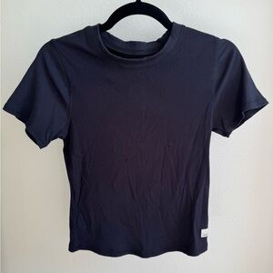 Vuori Cropped Ribbed Shirt